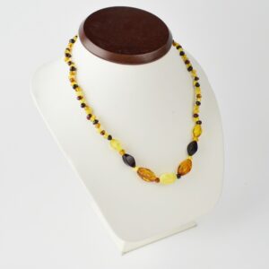 Mix amber color necklace