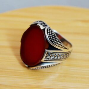 925 silver yamani garnet ( Aqeeq ) ring in Dubai