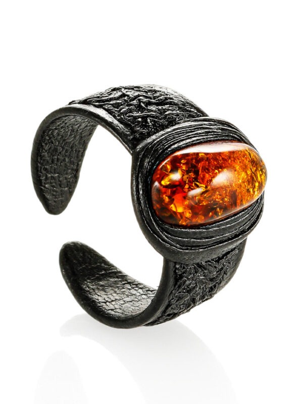Stylish ring made of leather and natural solid amber "Nefertiti" b/r