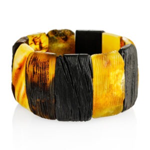Luxurious bracelet made of natural Baltic amber "Pompeii"