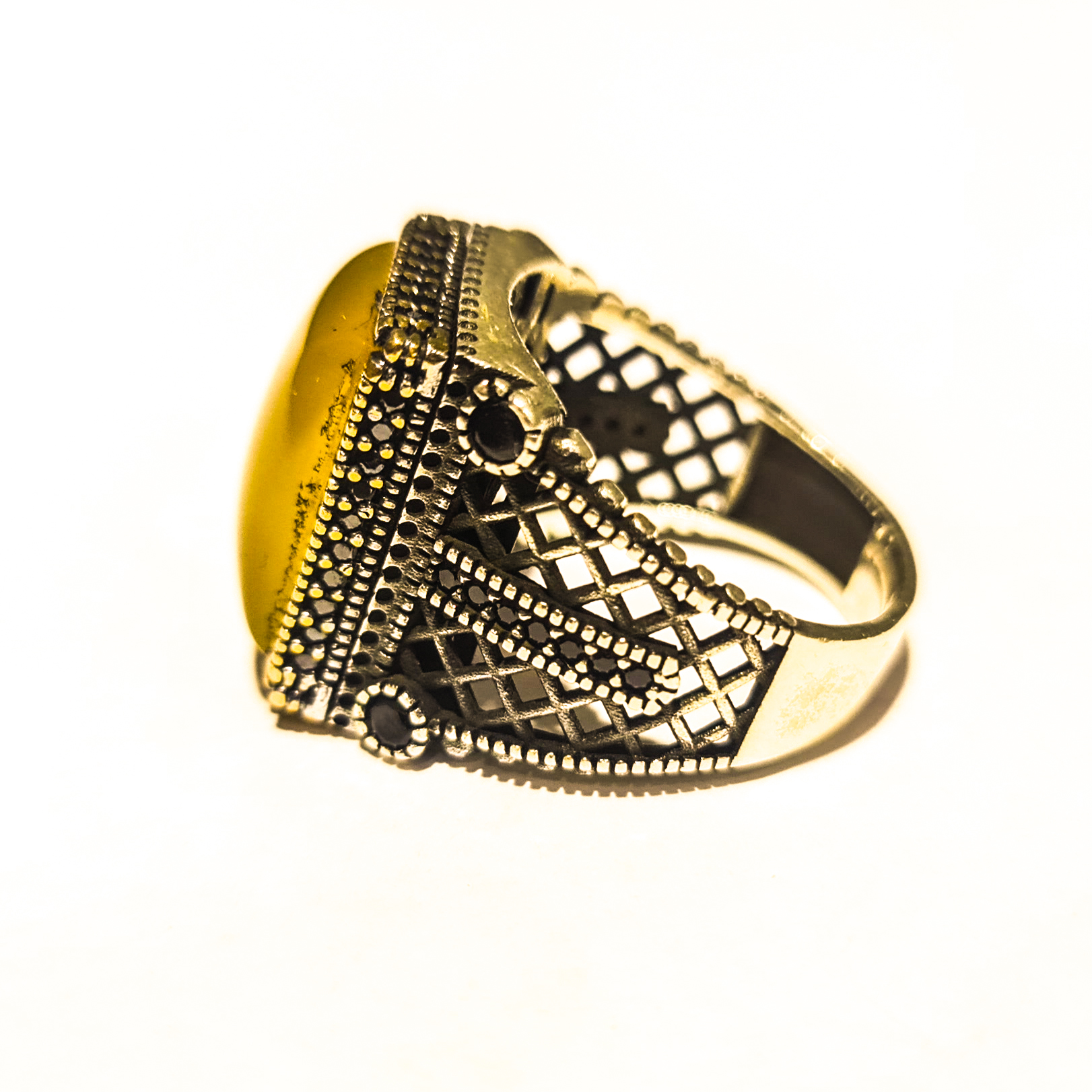 925 silver Garnet ( Aqeeq ) Sharaf Al Shams ring in Dubai - Image 2