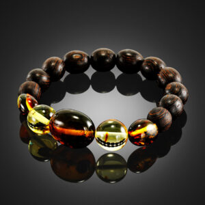 Bracelet in ethnic style made of amber and wood Cuba - Image 3