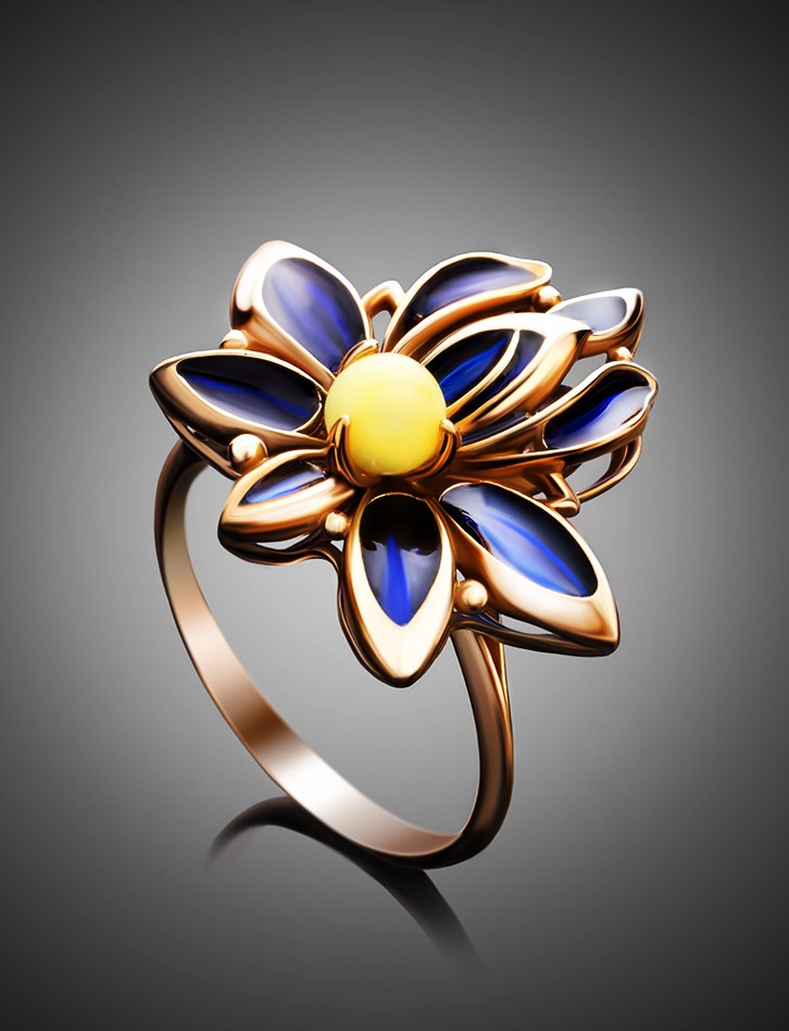 A magnificent gold-plated ring with natural amber and Verona enamel - Image 2