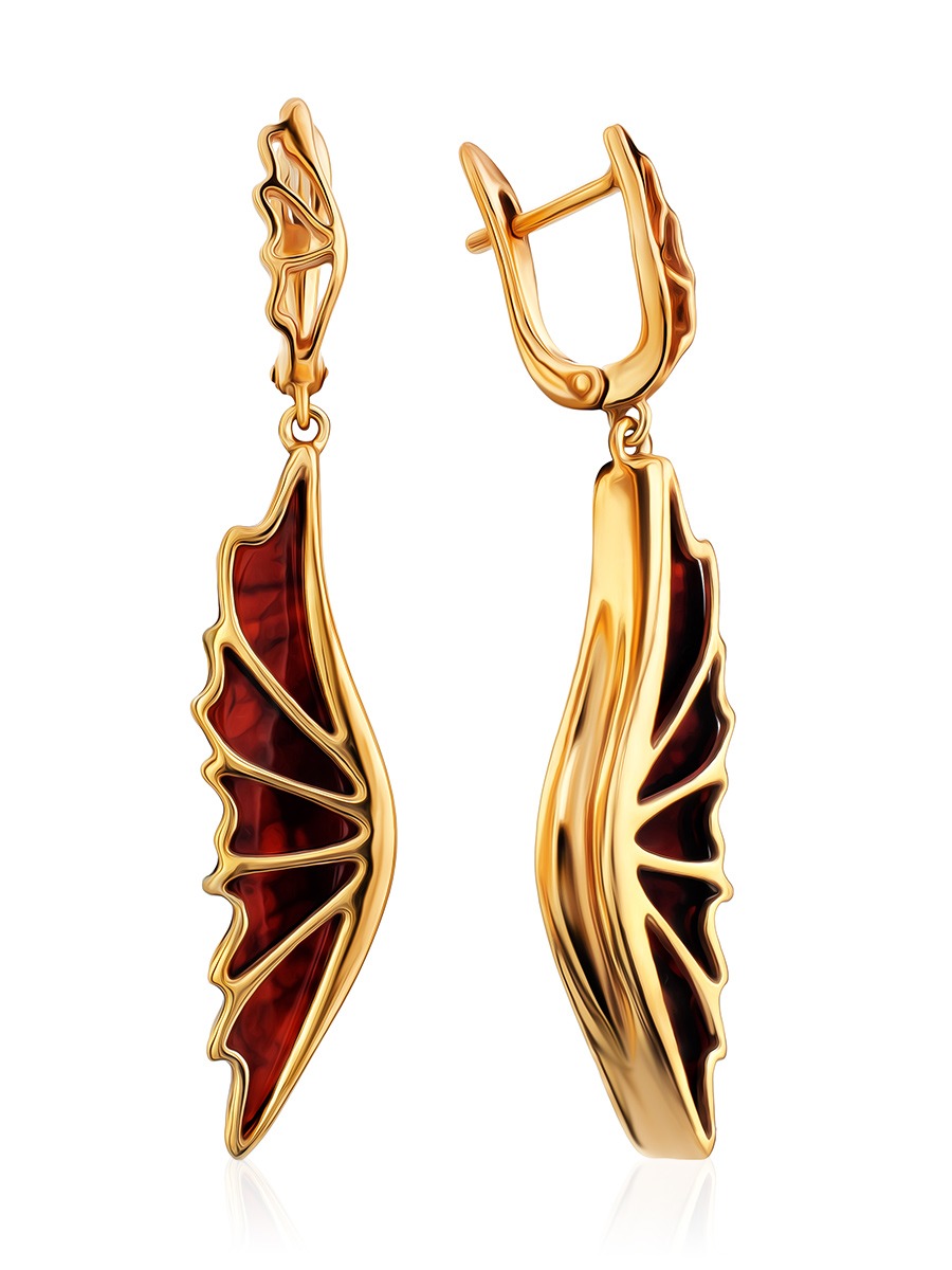 Beautiful elongated earrings made of cherry amber "April"