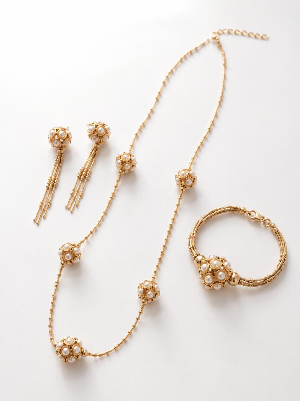 Moonlit Pearl Set