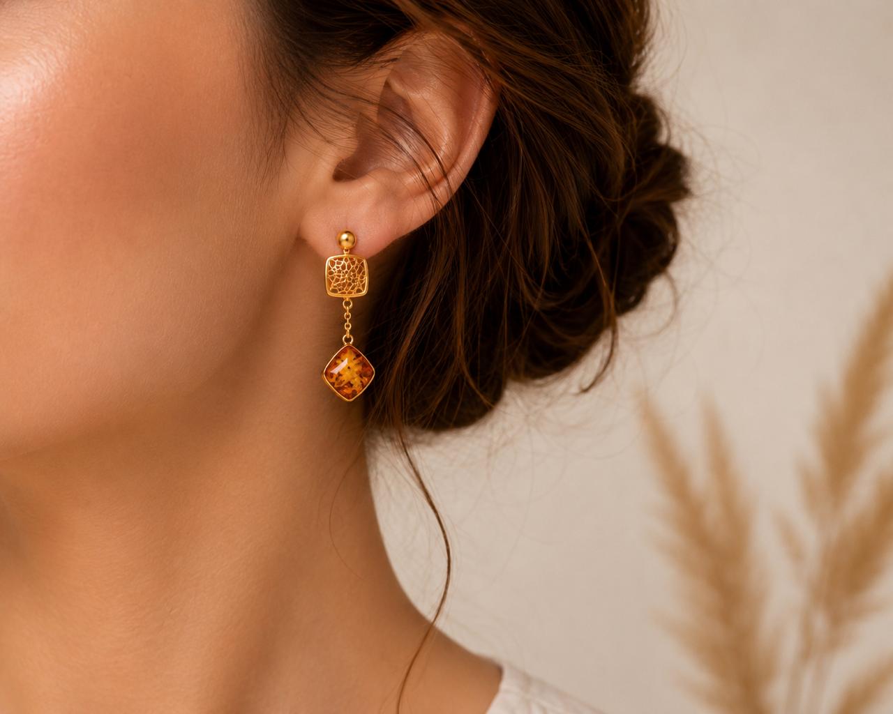 Aurora Amber Earrings - Image 2