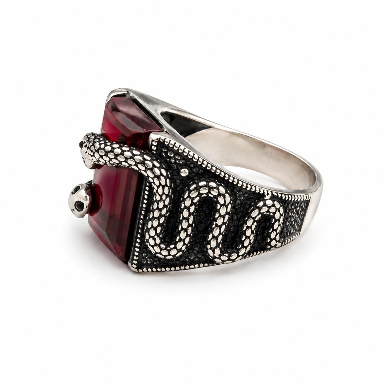 Unique Garnet Ring - Image 3