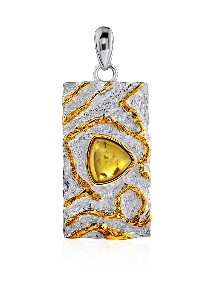 Texture pendant Eritrea with golden amber