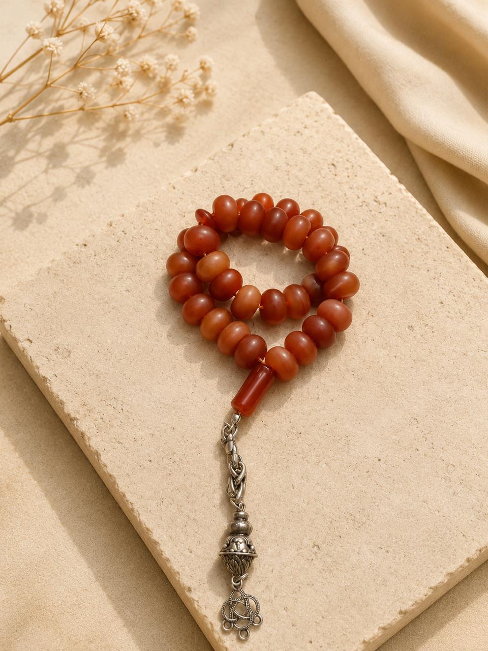 Yamani Aqeeq Tire shape beads 33 unusual beads mat colour - Image 4