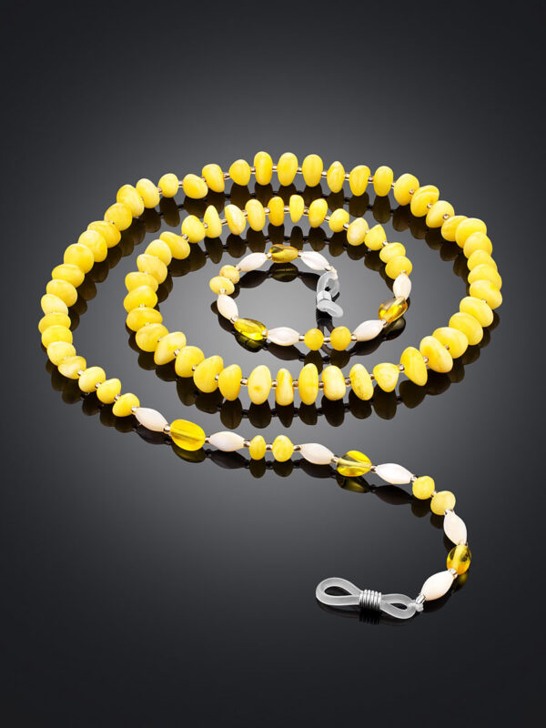 Amber Eyeglass Holder