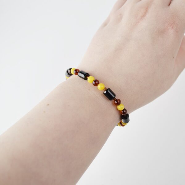 DSC0286M.jpg Multicolor Baltic Amber Bead Bracelet