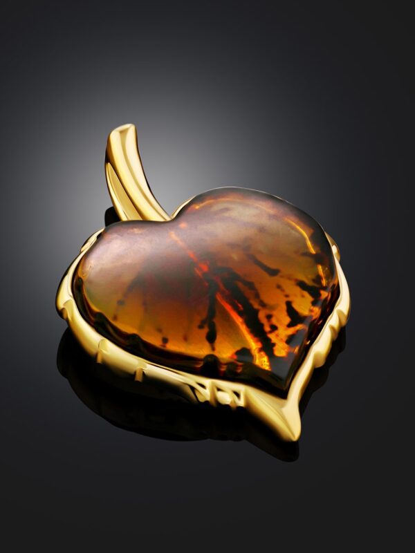 LEAVE2.jpg Fall Leaf Natural Amber Pendant
