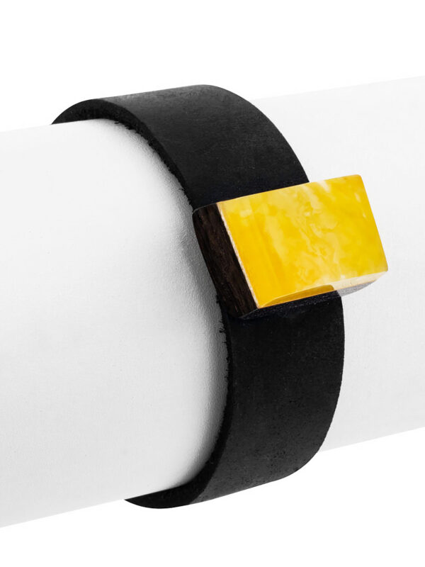 Spectacular-unisex-bracelet-3.jpeg Leather & Natural Amber Bracelet