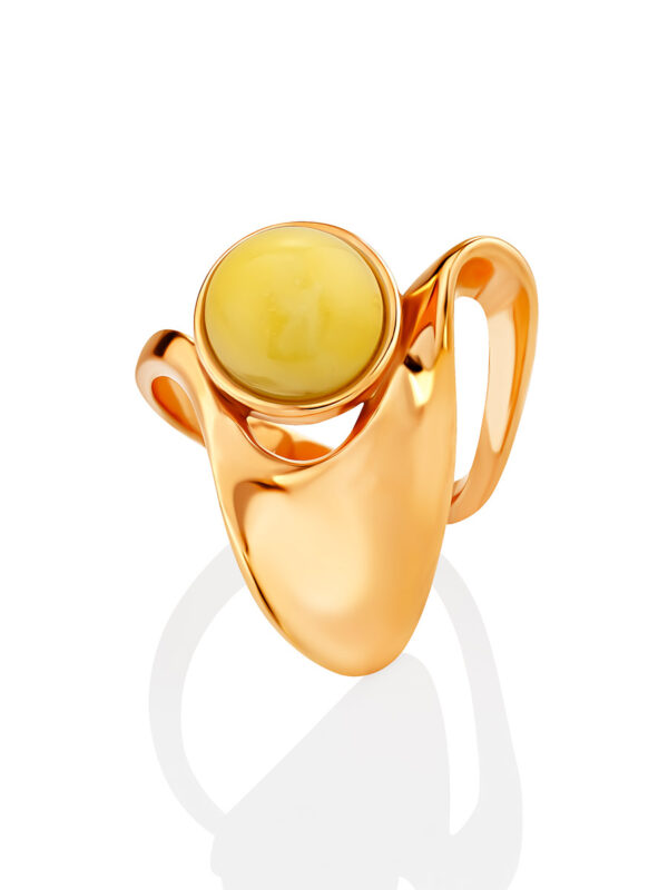 Volumetric-gold-plated-ring-with-honey-colored-amber-2.jpeg Amber Statement Ring