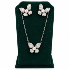 pearls111.jpeg Butterfly Grace Set