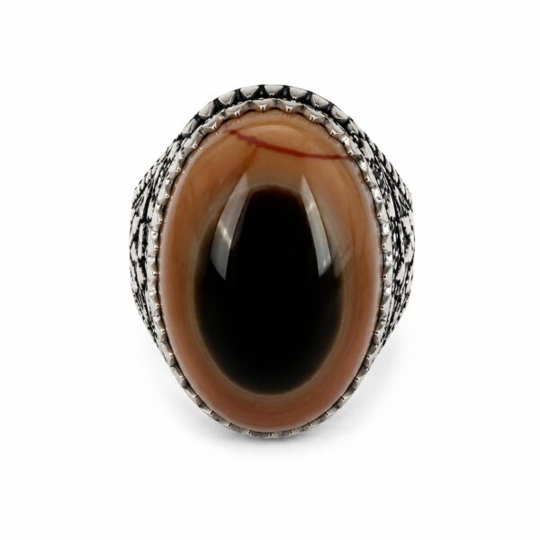 Unique Aqeeq Rings