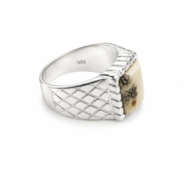 wa4.jpeg Milky Amber Ring